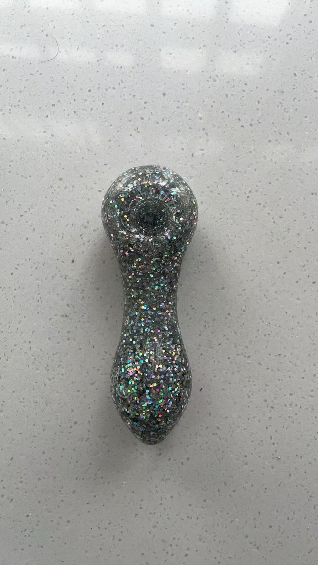 White round glitter pipe