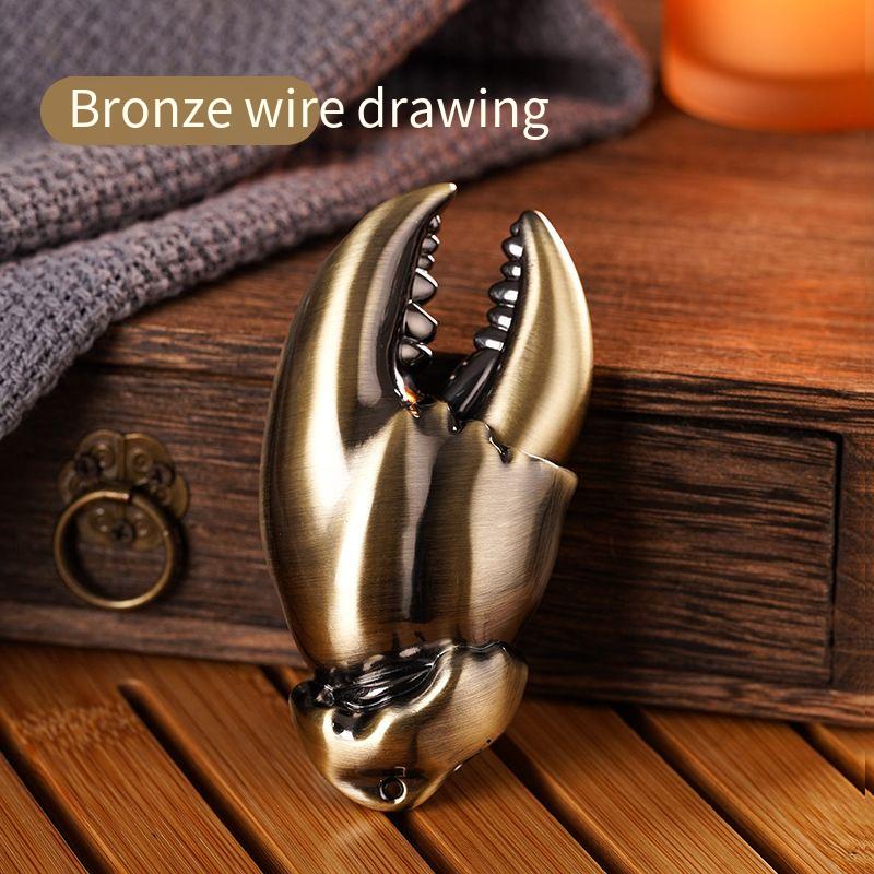 Crab Claw Lighter