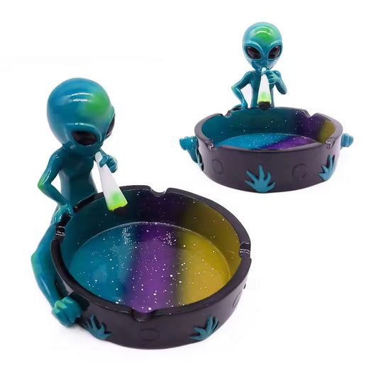 Alien Resin Ashtray Cigarette Tobacco